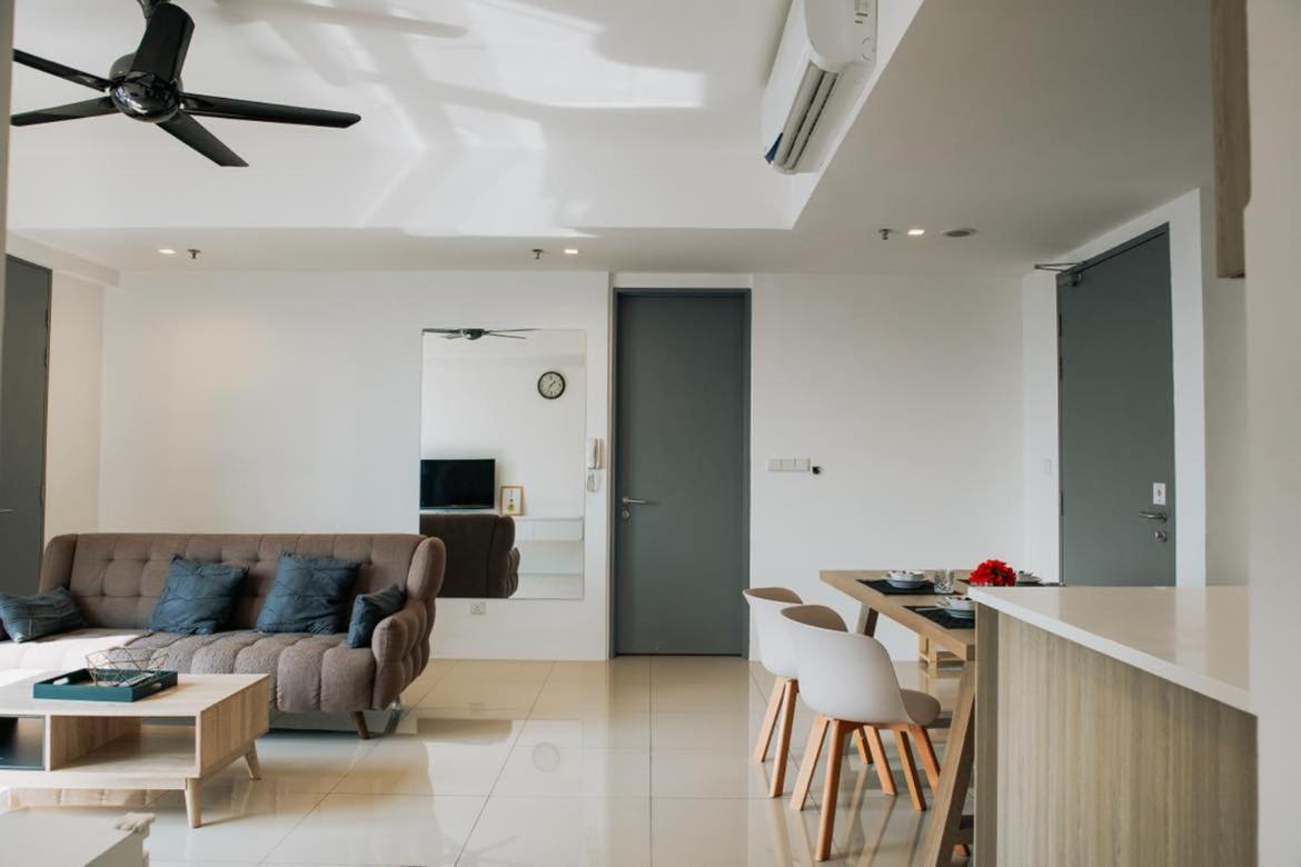 The Pine, 3Br Seaview By Wstay @ Tropicana 218 Macalister Τζωρτζ Τάουν Εξωτερικό φωτογραφία